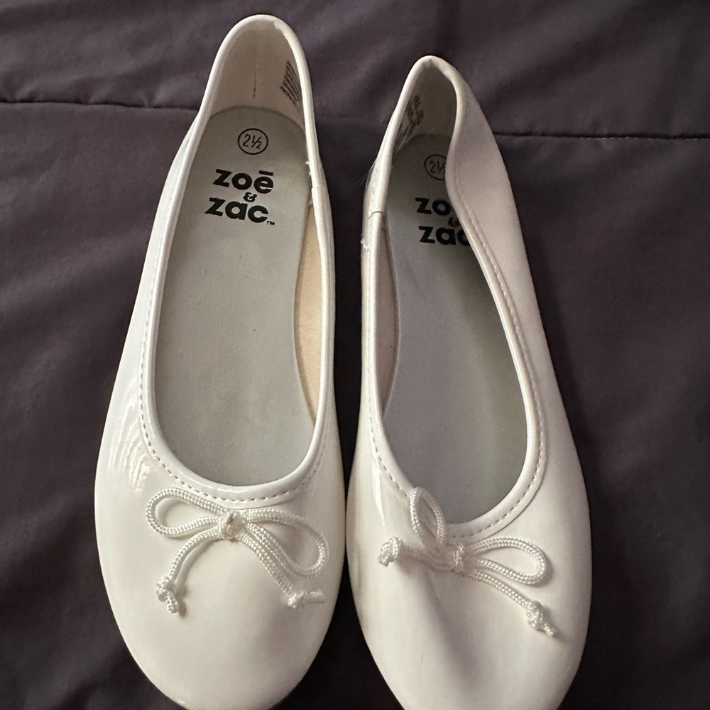 White Zoe Zac ballet flats